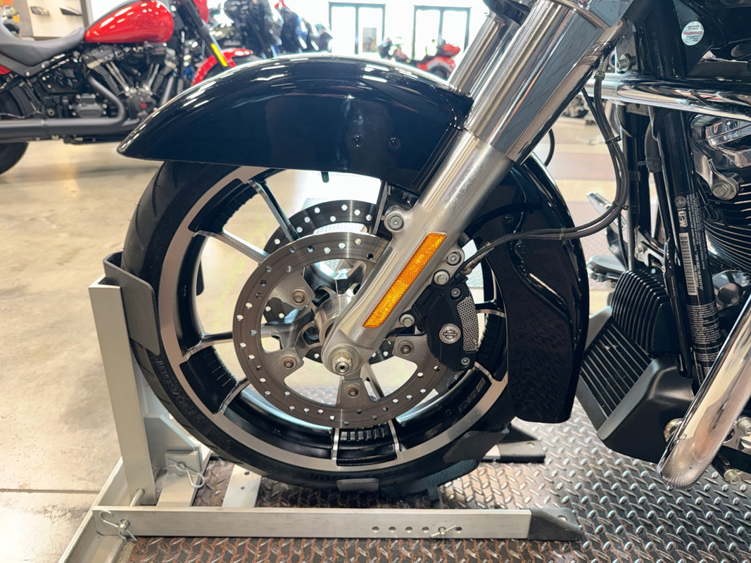 Street Glide®