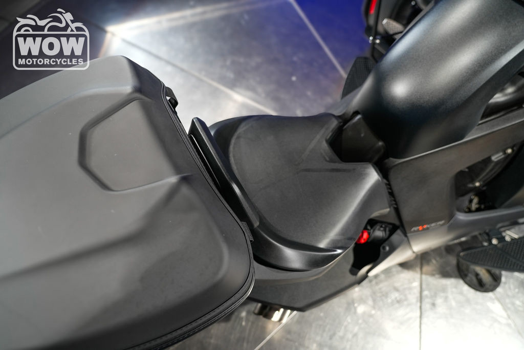 Ryker 900 Sport