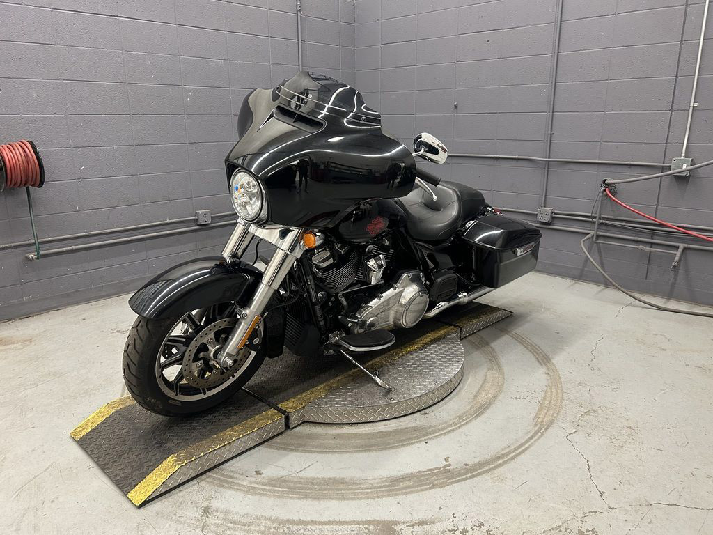 Electra Glide Standard