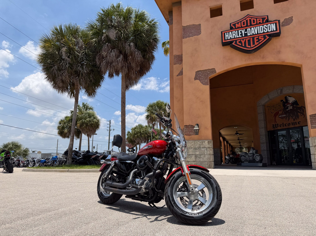 Sportster® 1200 Custom