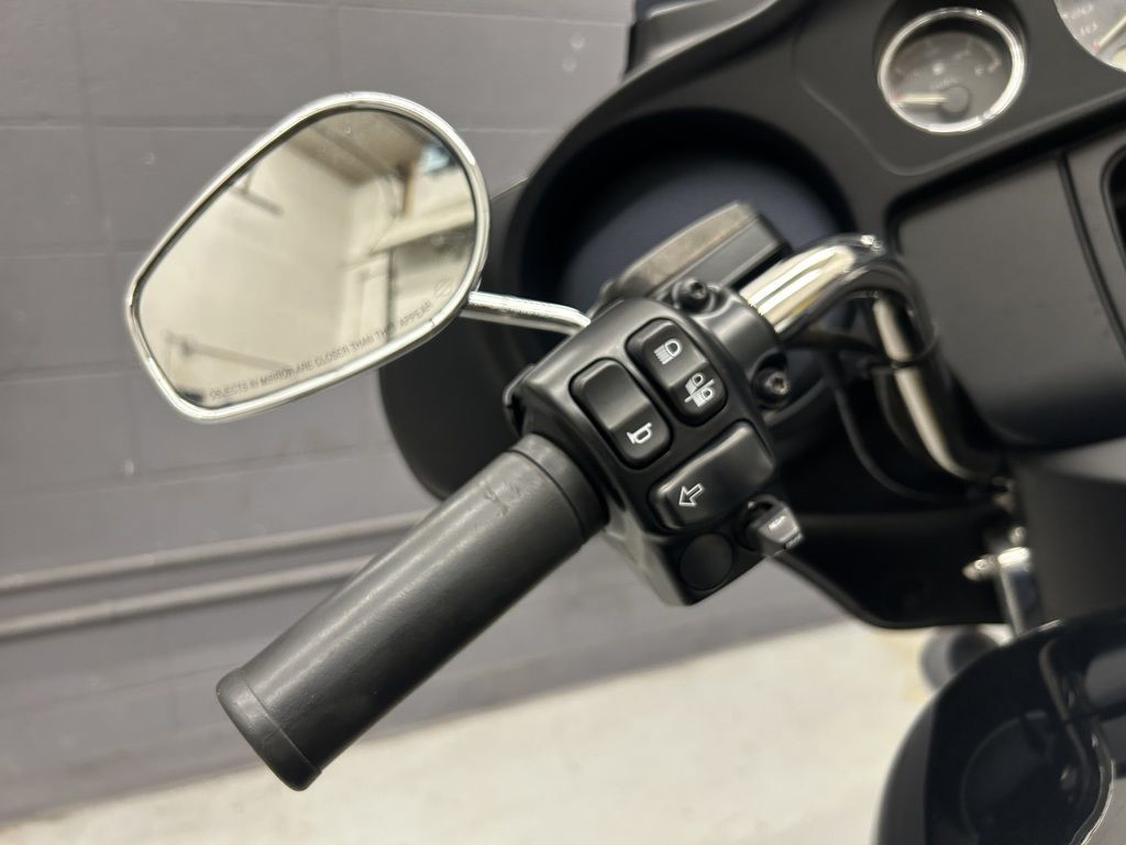 Electra Glide Standard