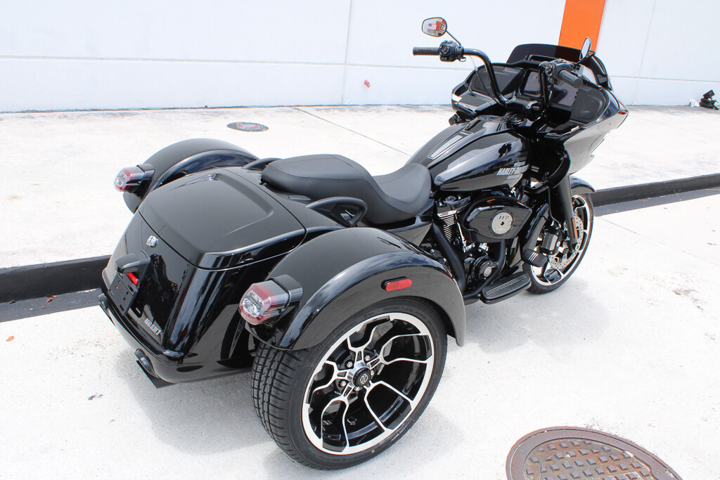 Road Glide® 3