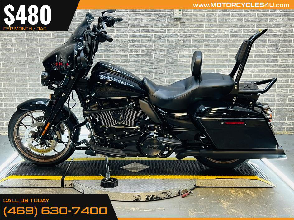 Street Glide® ST