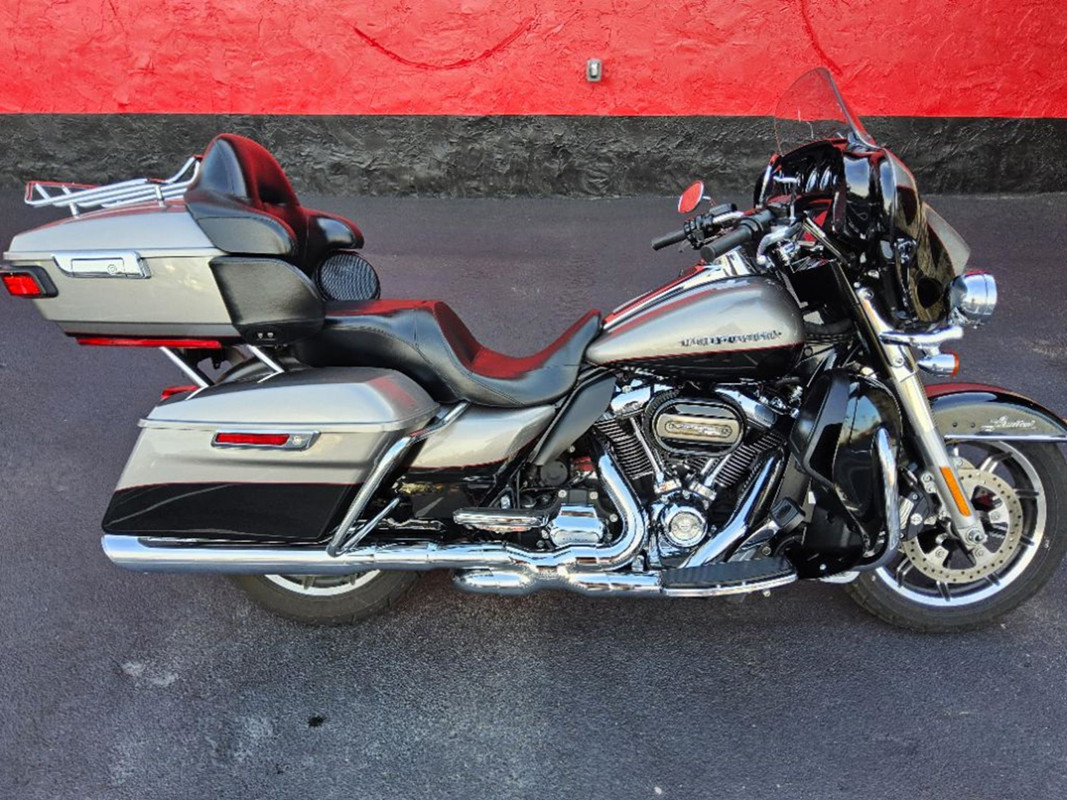 Electra Glide® Ultra Limited® Low