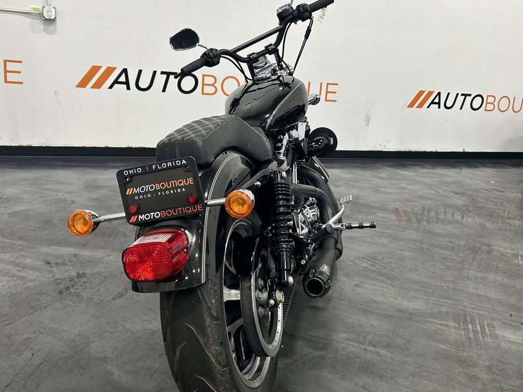 Sportster® 1200 Custom
