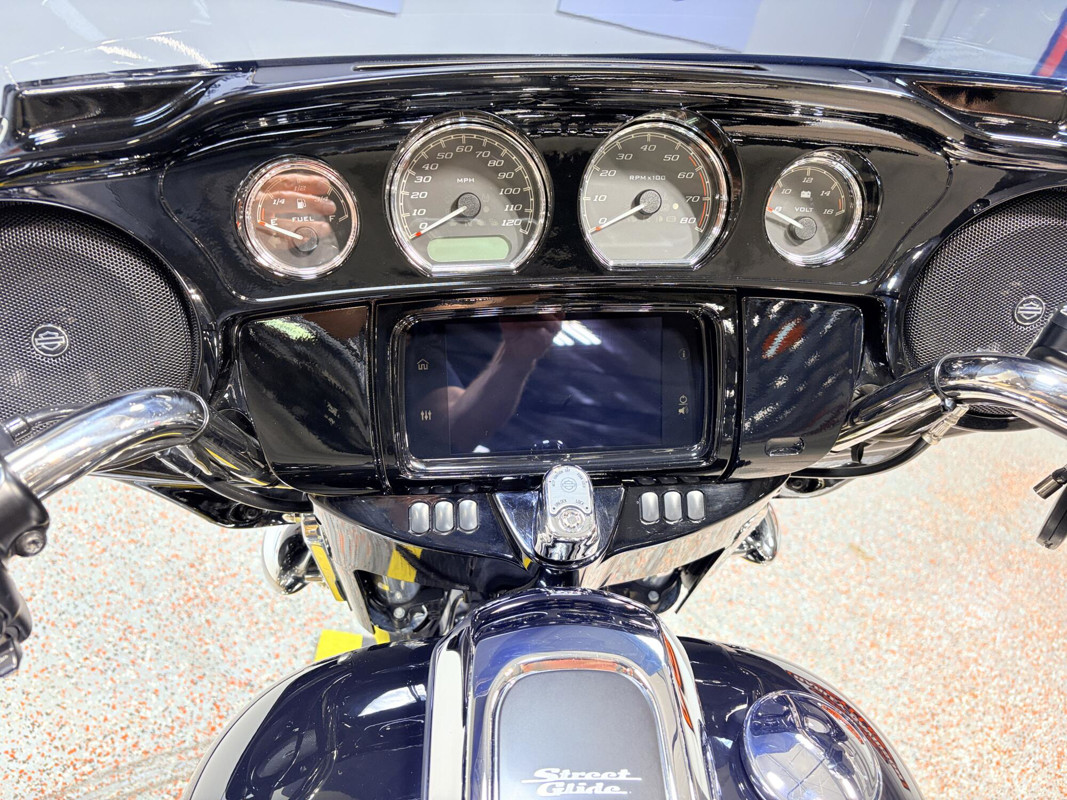 Street Glide® Special