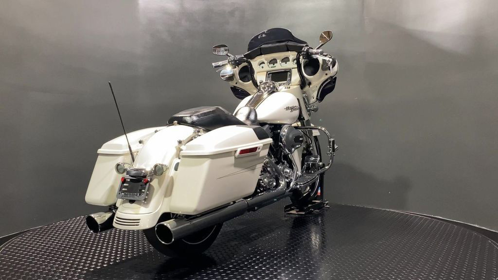 Street Glide® Special
