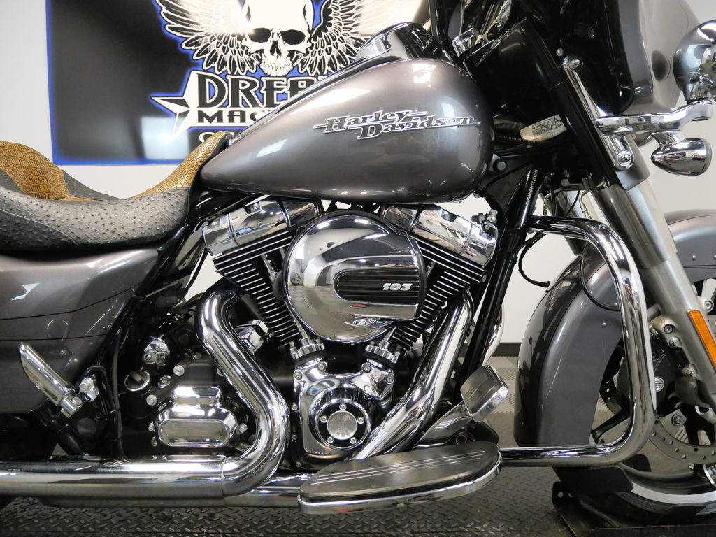 Street Glide® Special