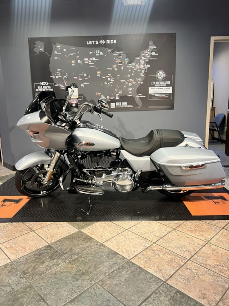 Road Glide®