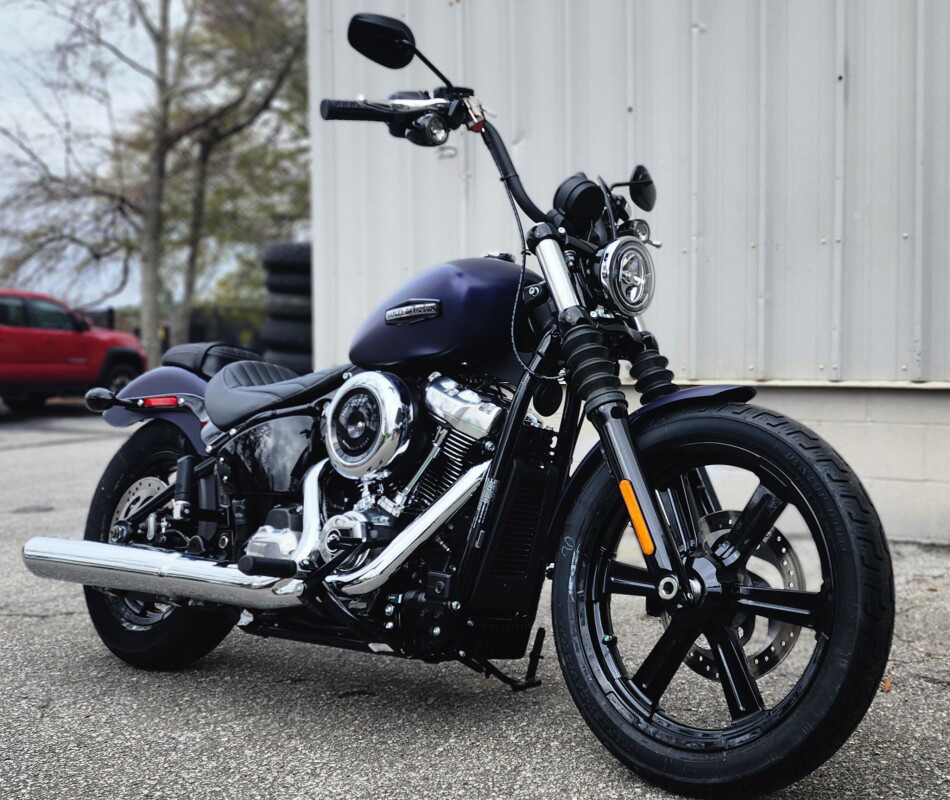 Street Bob®
