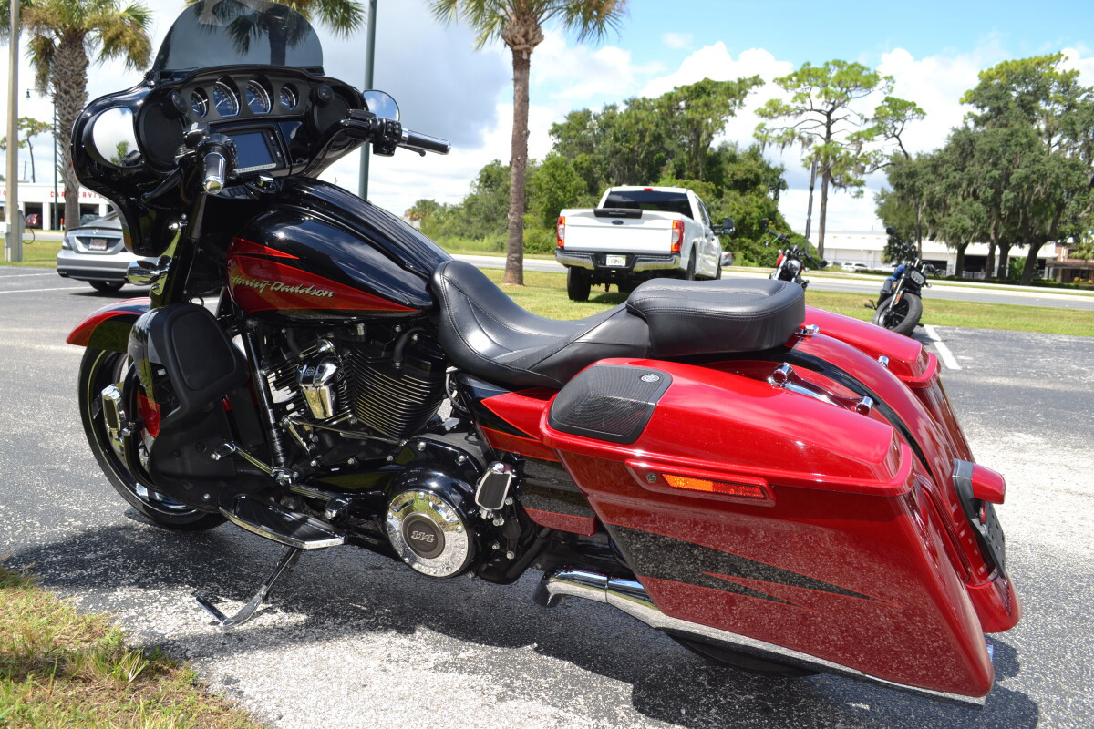 CVO® Street Glide®