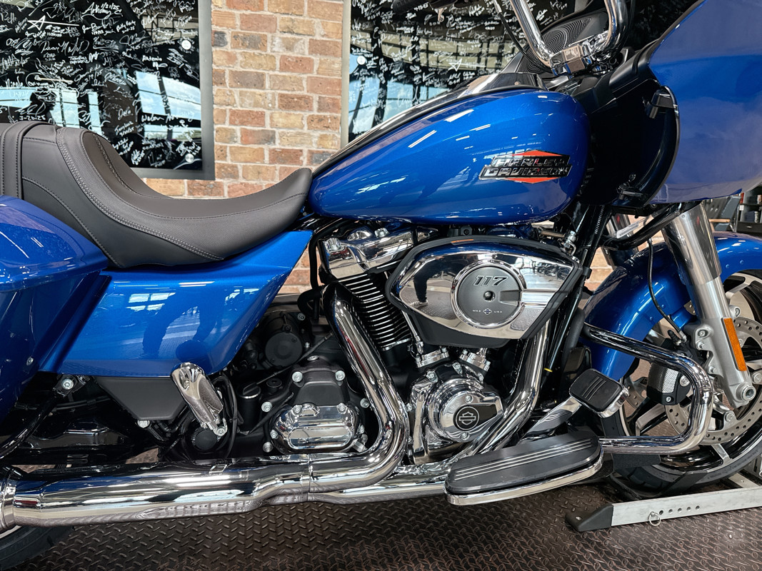 Road Glide®