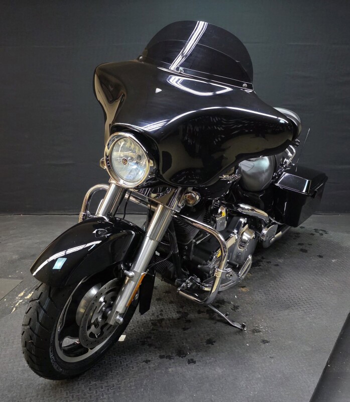 Street Glide®