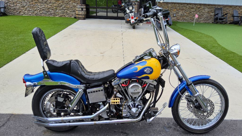 Wide Glide®