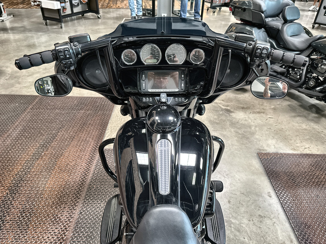 Street Glide® Special