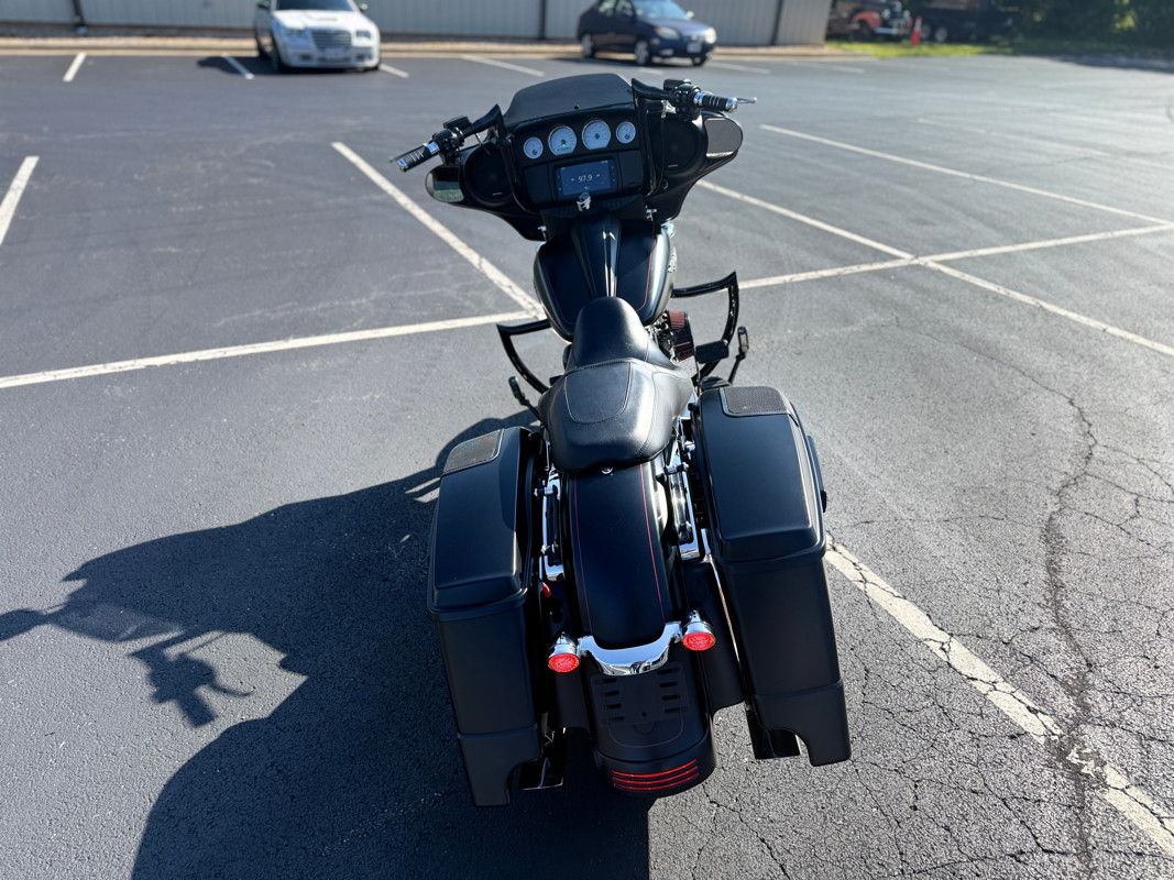 Street Glide® Special