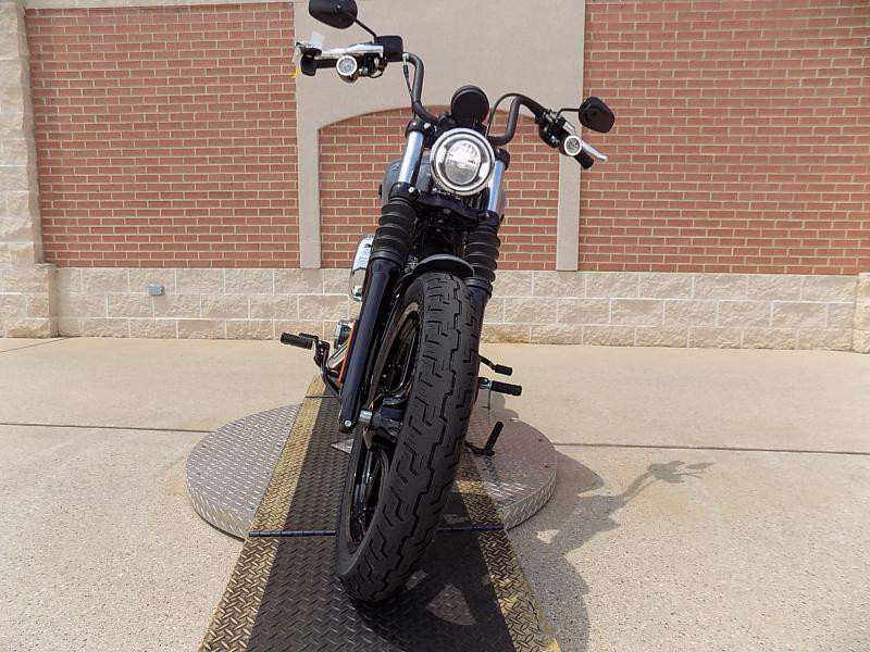 Street Bob®