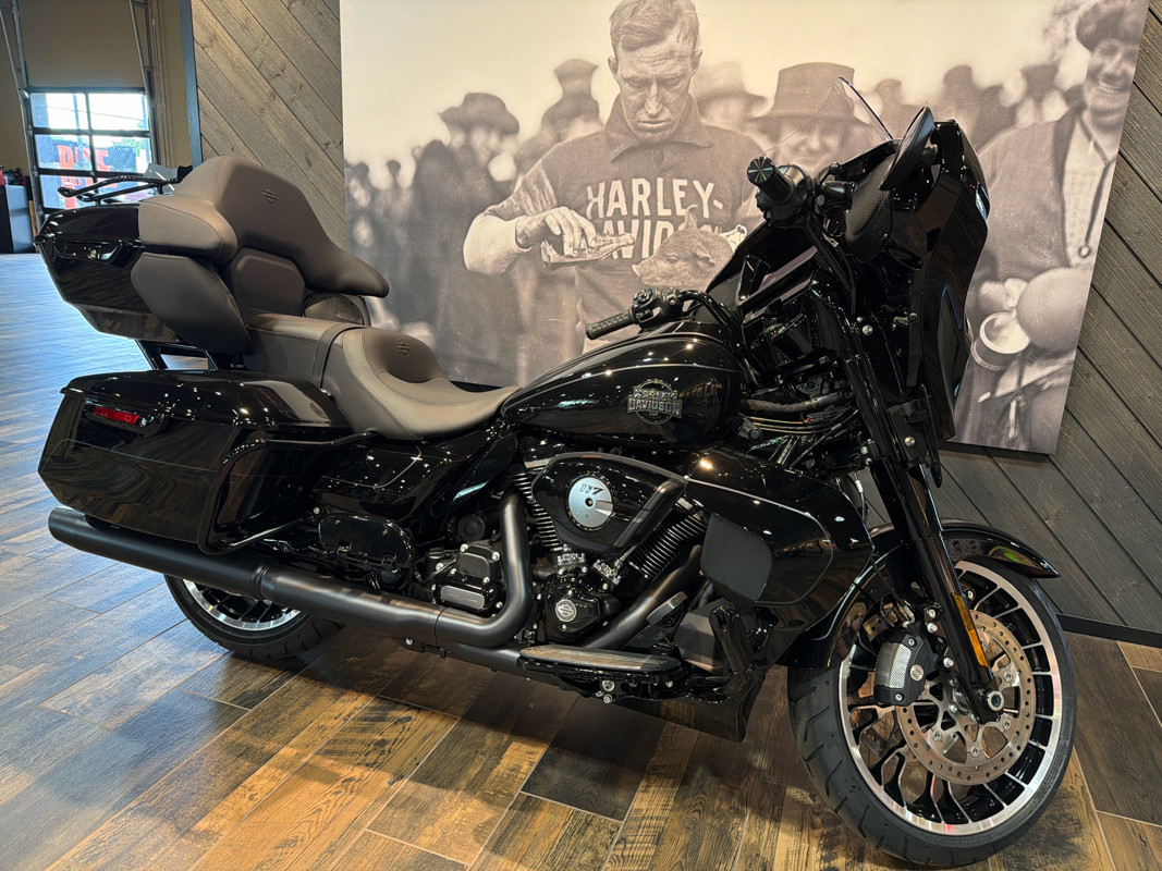 Street Glide® Limited