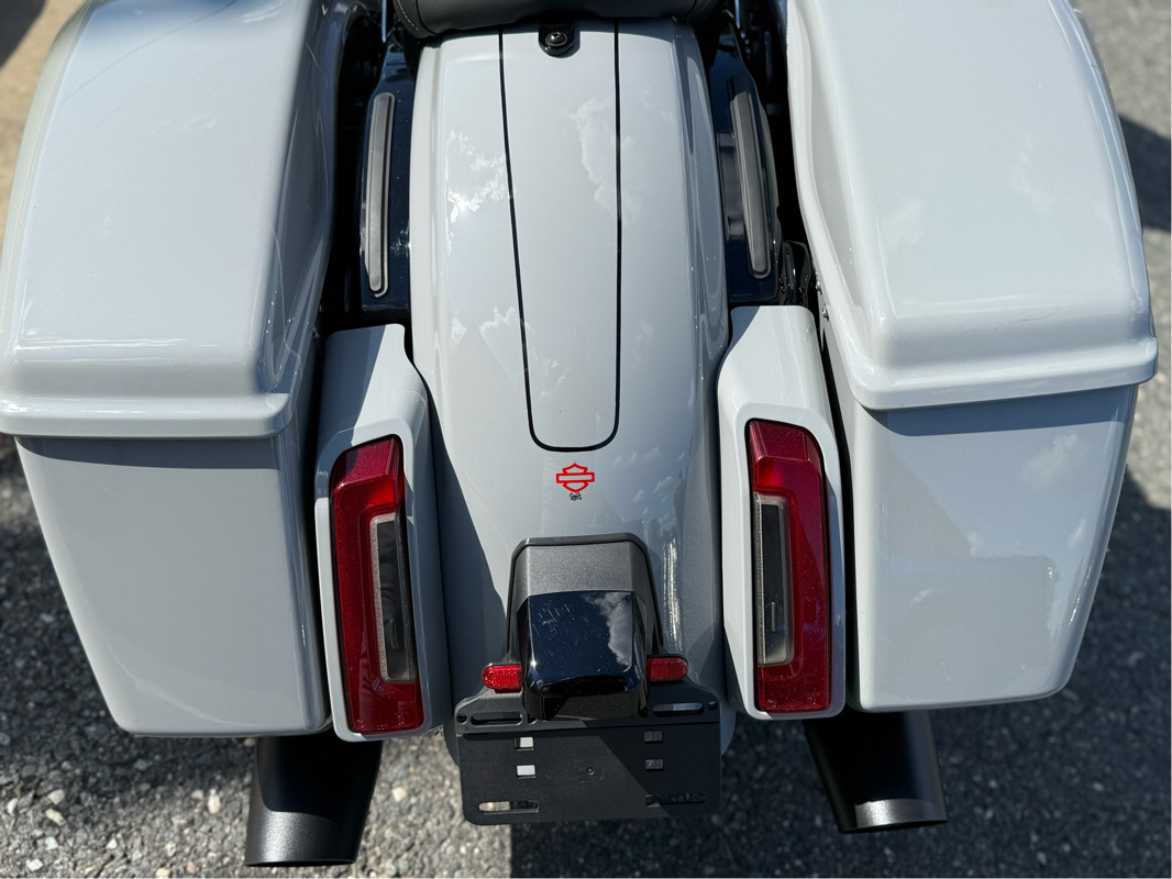 Road Glide®