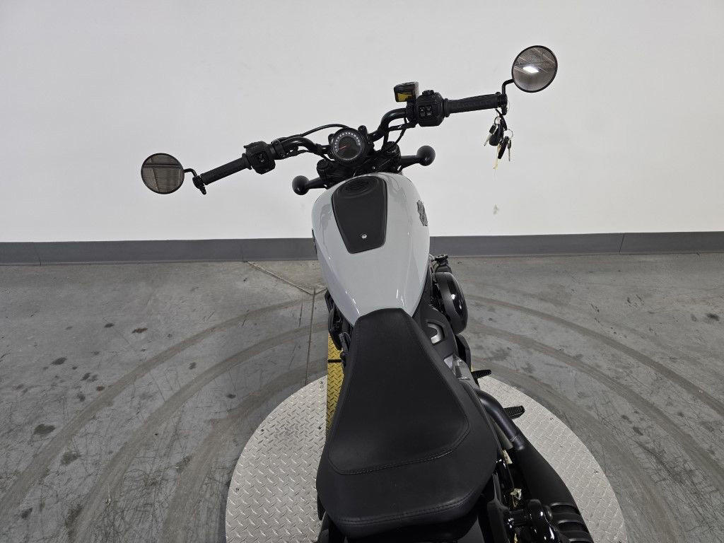 Nightster