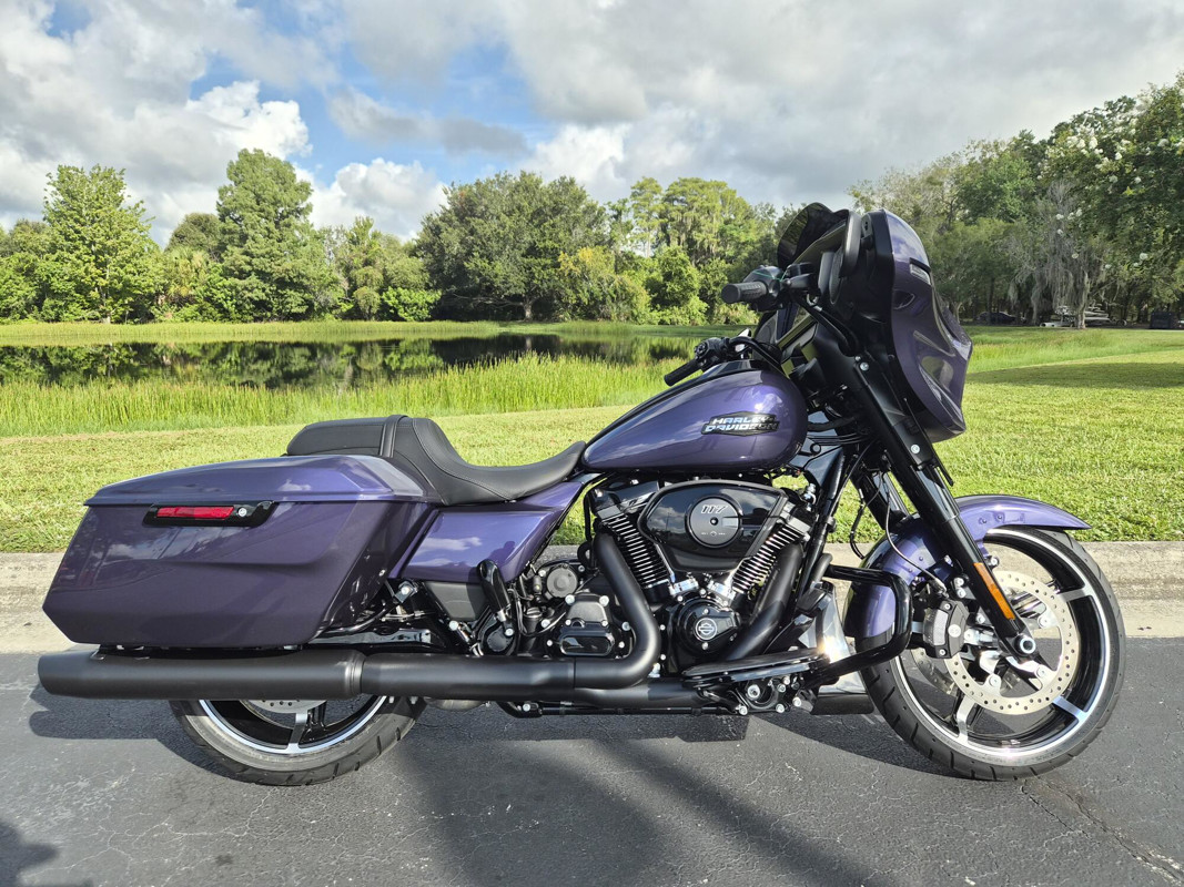 Street Glide®