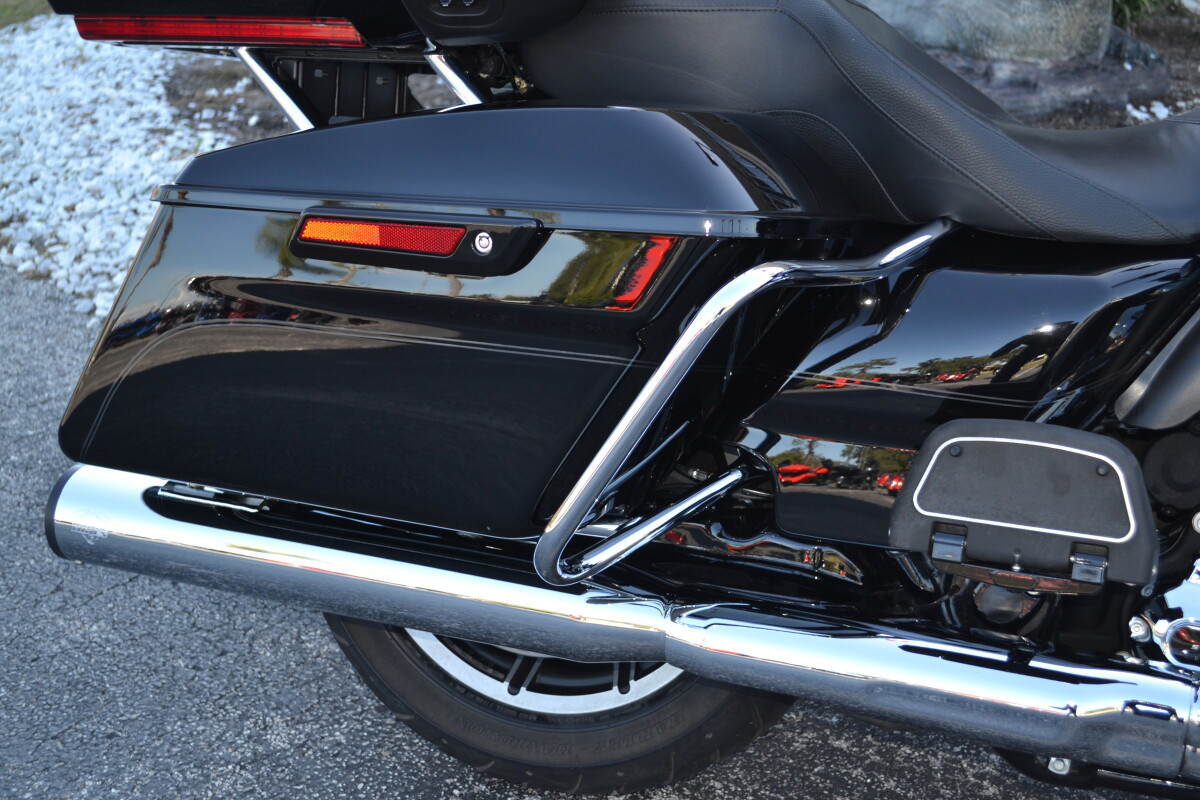 Road Glide® Ultra