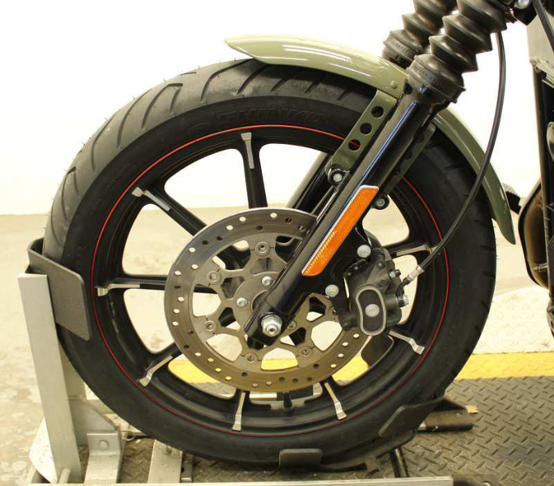 Iron 883®