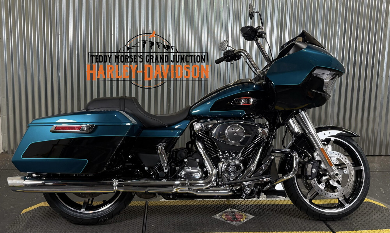 Road Glide®