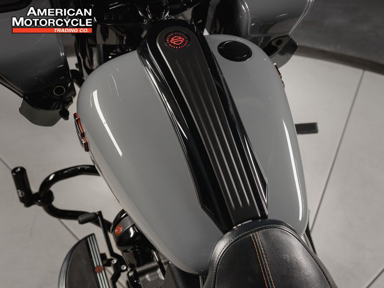CVO® Road Glide®