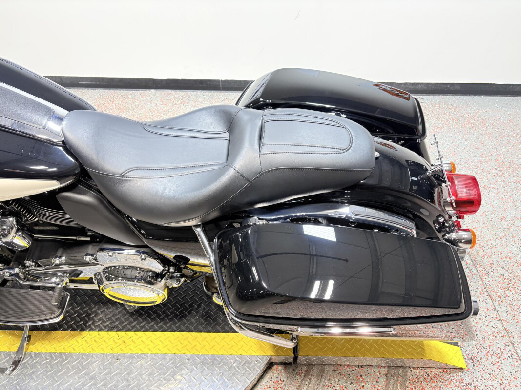 Electra Glide® Police