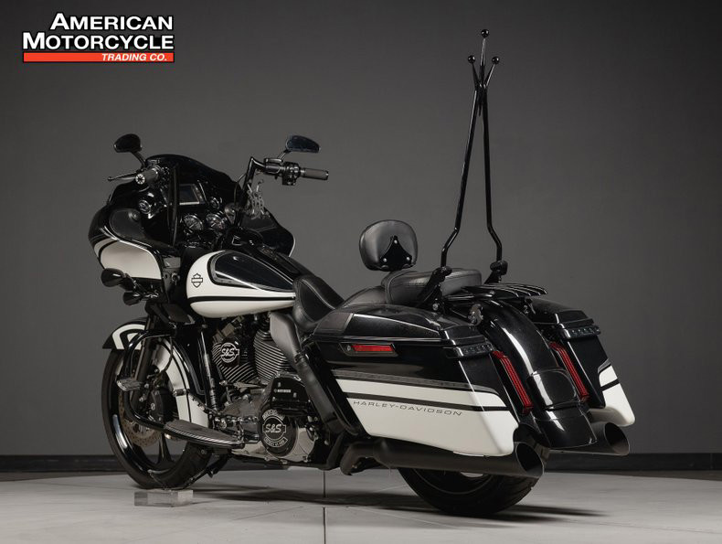 Road Glide® Special