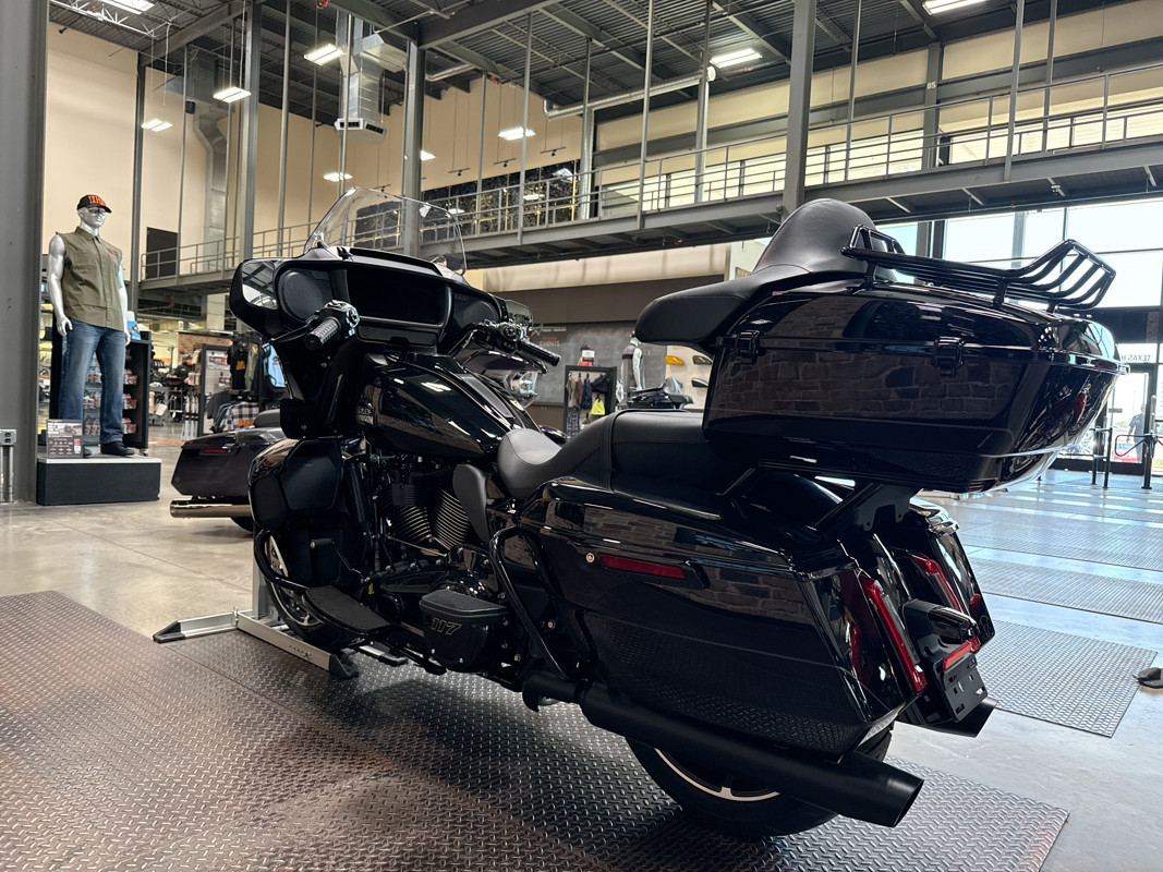 Street Glide® Ultra
