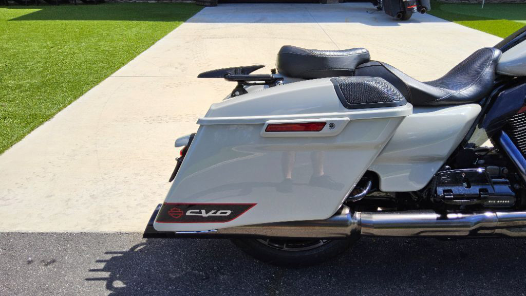 Road Glide®