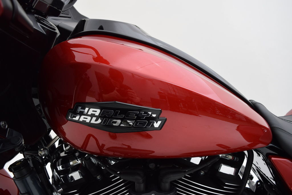 Road Glide®