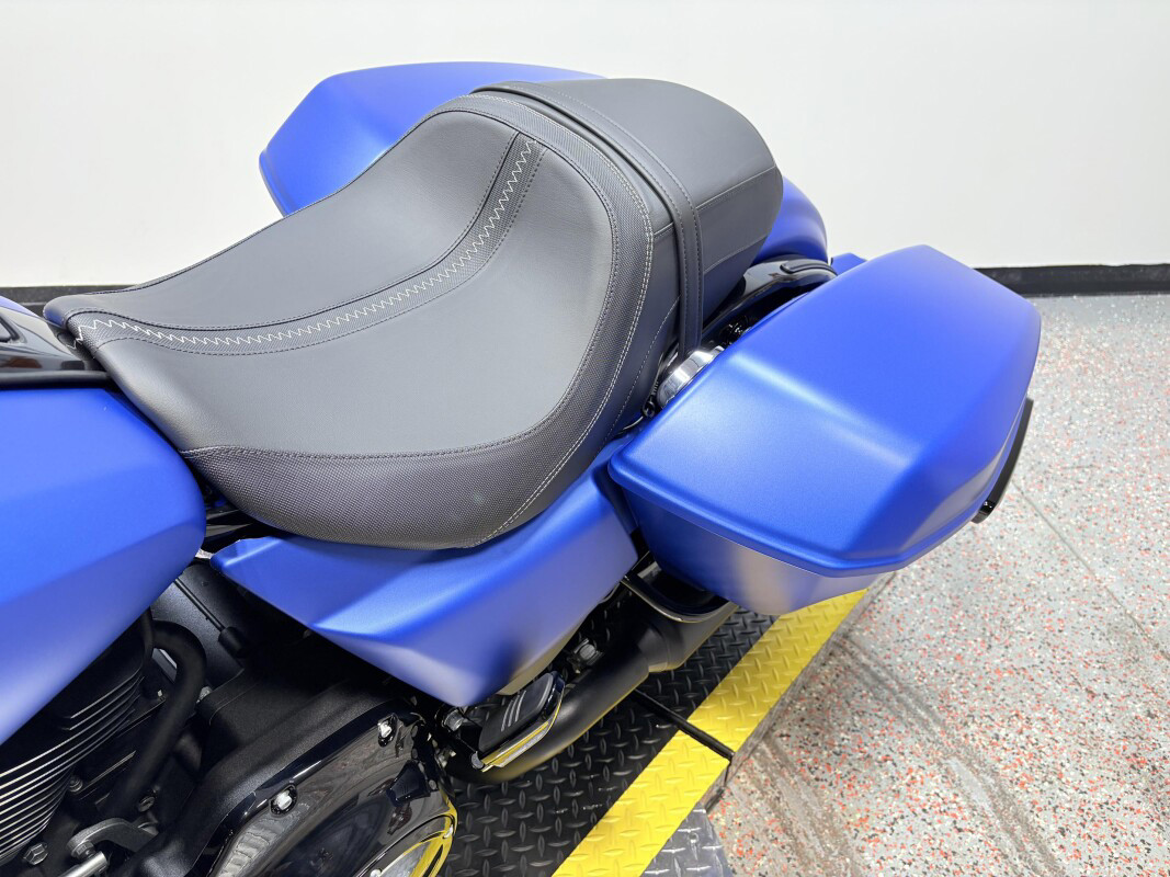 Street Glide®