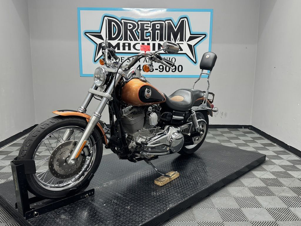 Dyna® Super Glide® Custom Anniversary