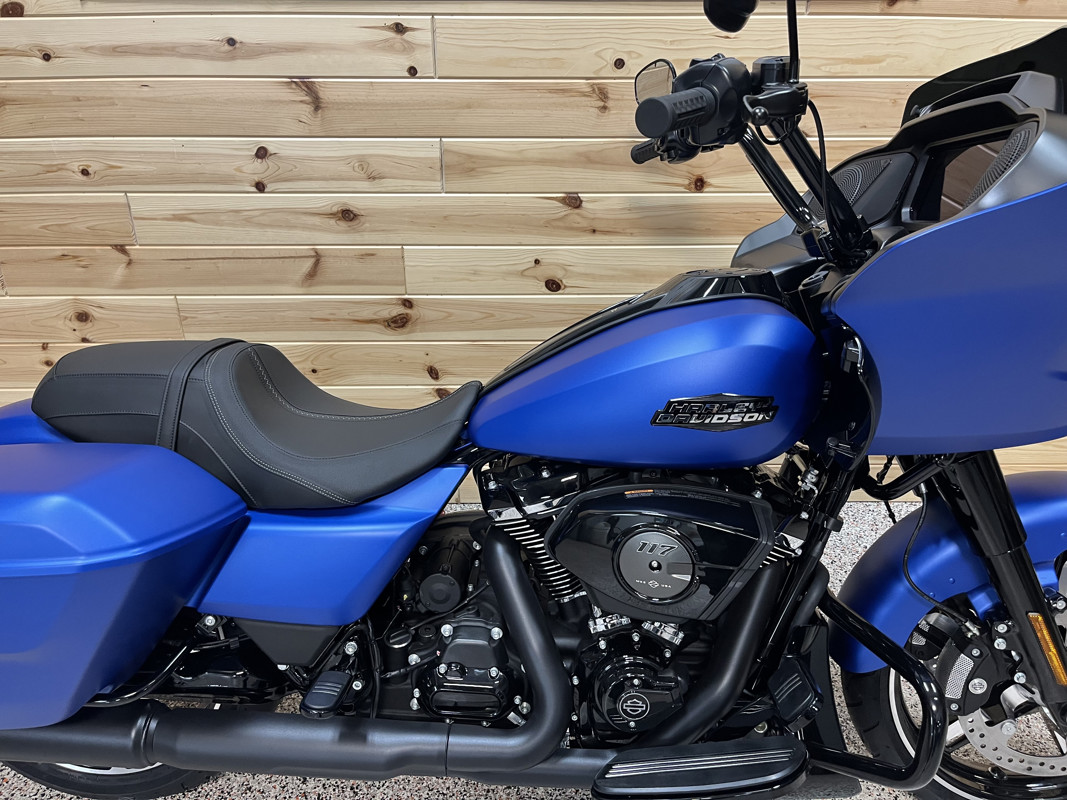 Road Glide®
