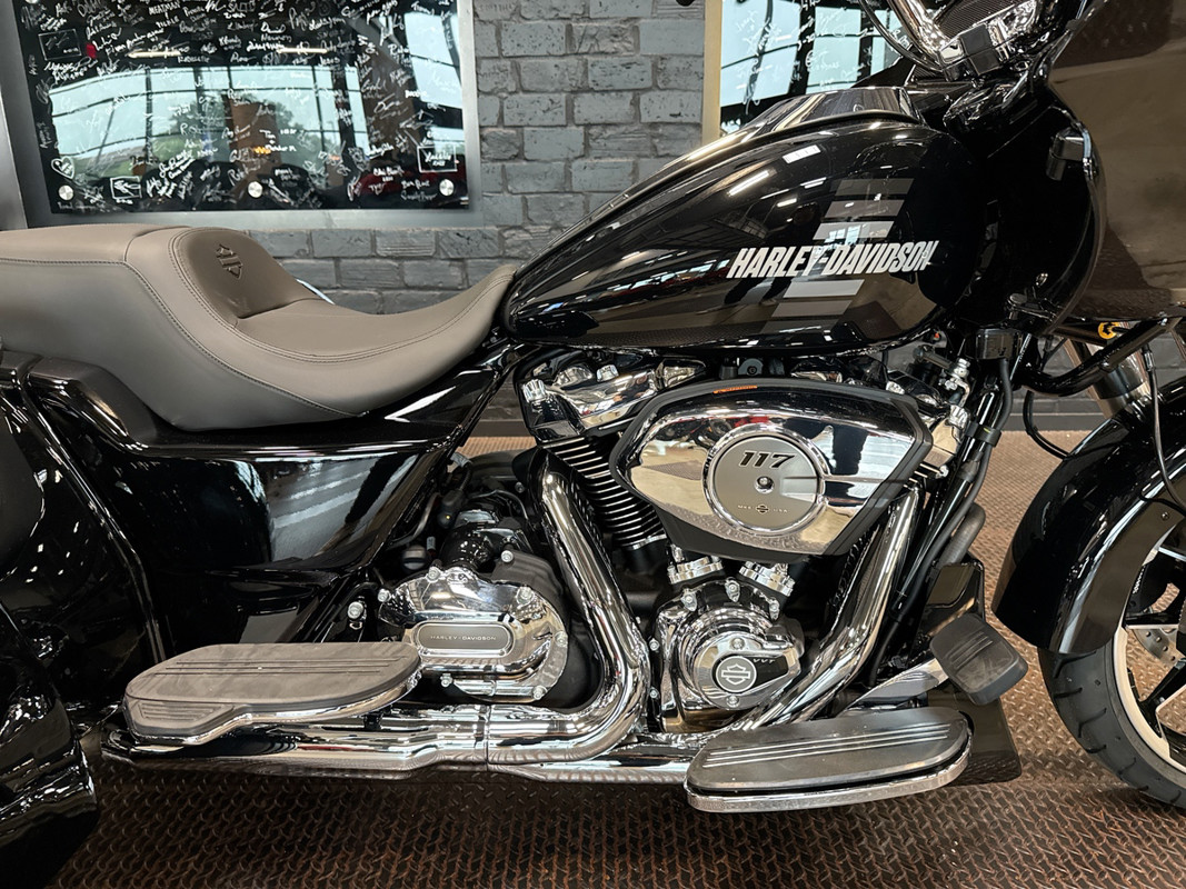 Road Glide® 3