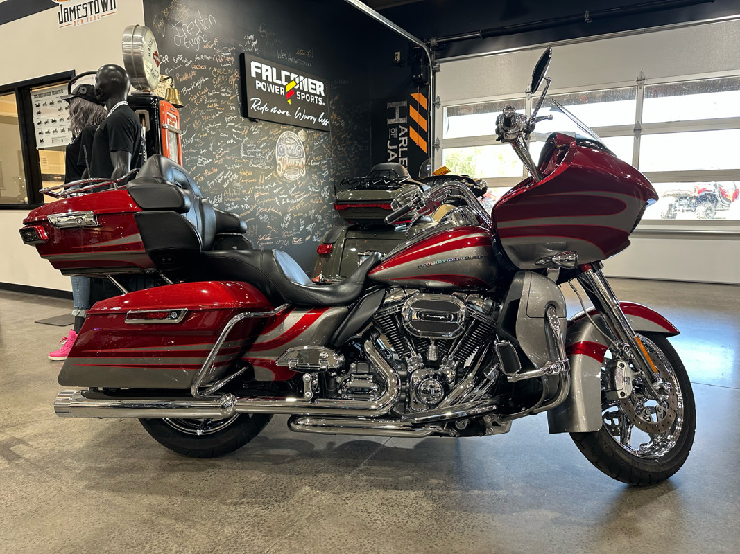 CVO® Road Glide® Ultra