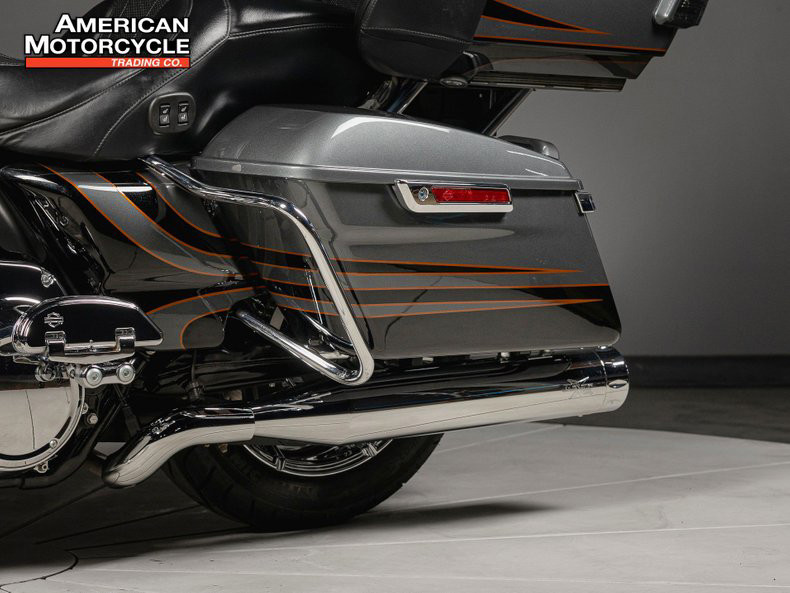 CVO® Road Glide® Ultra