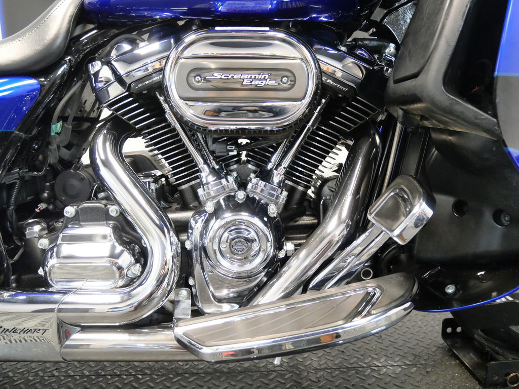CVO® Street Glide®