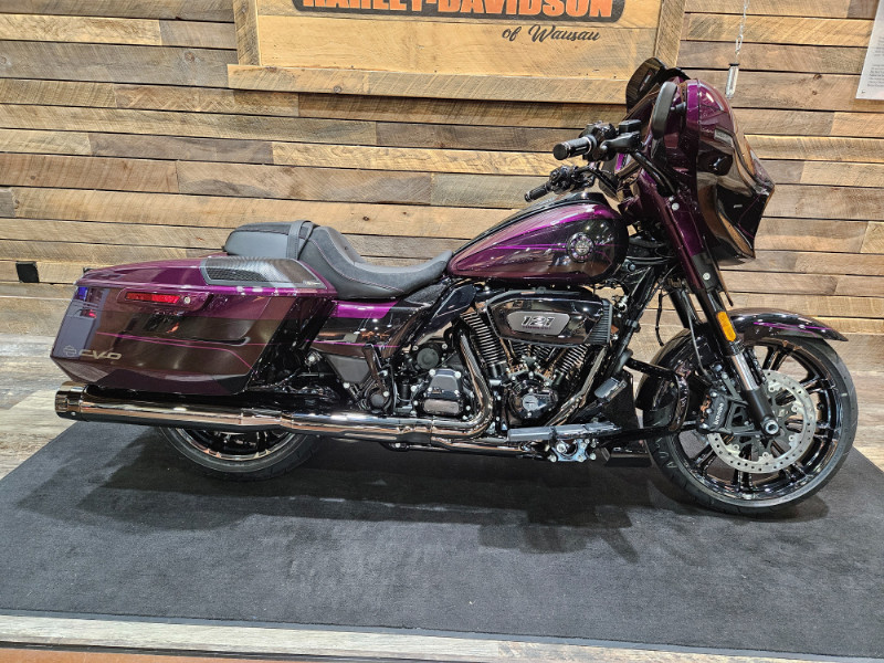 CVO® Street Glide®