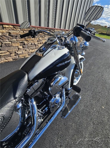 Softail® Deluxe
