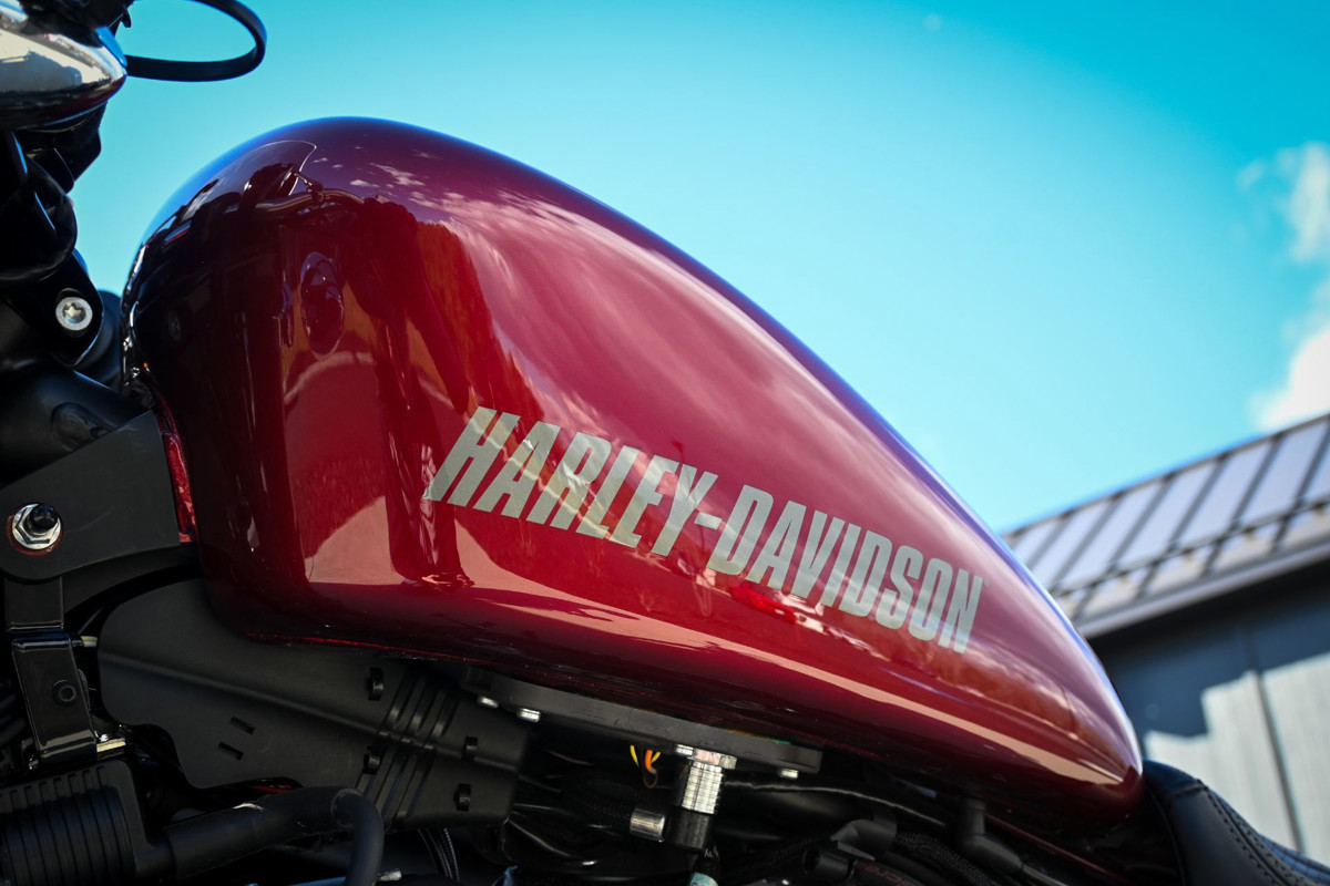 Sportster® Roadster®