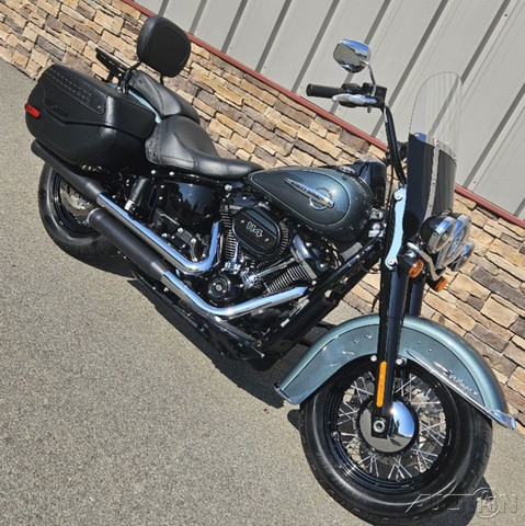 Softail® Heritage Classic 114