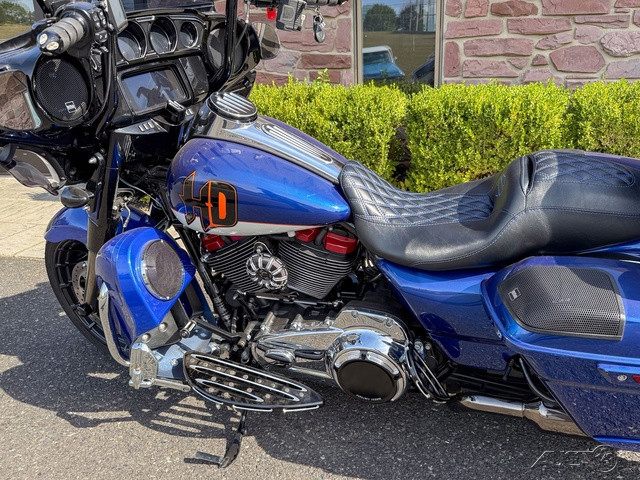 Street Glide® Special