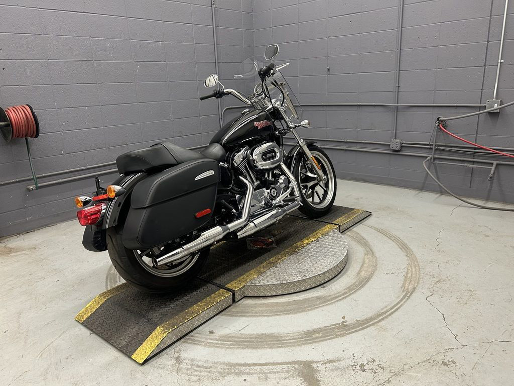 Sportster® SuperLow® 1200T