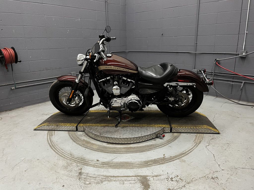 Sportster® 1200 Custom