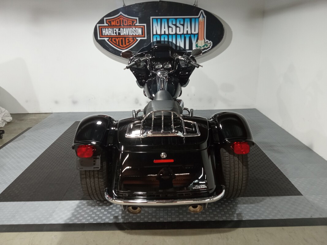 Road Glide® 3