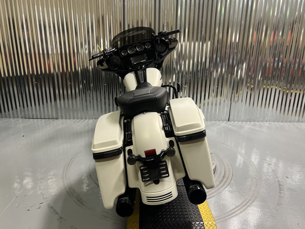 Street Glide® Special